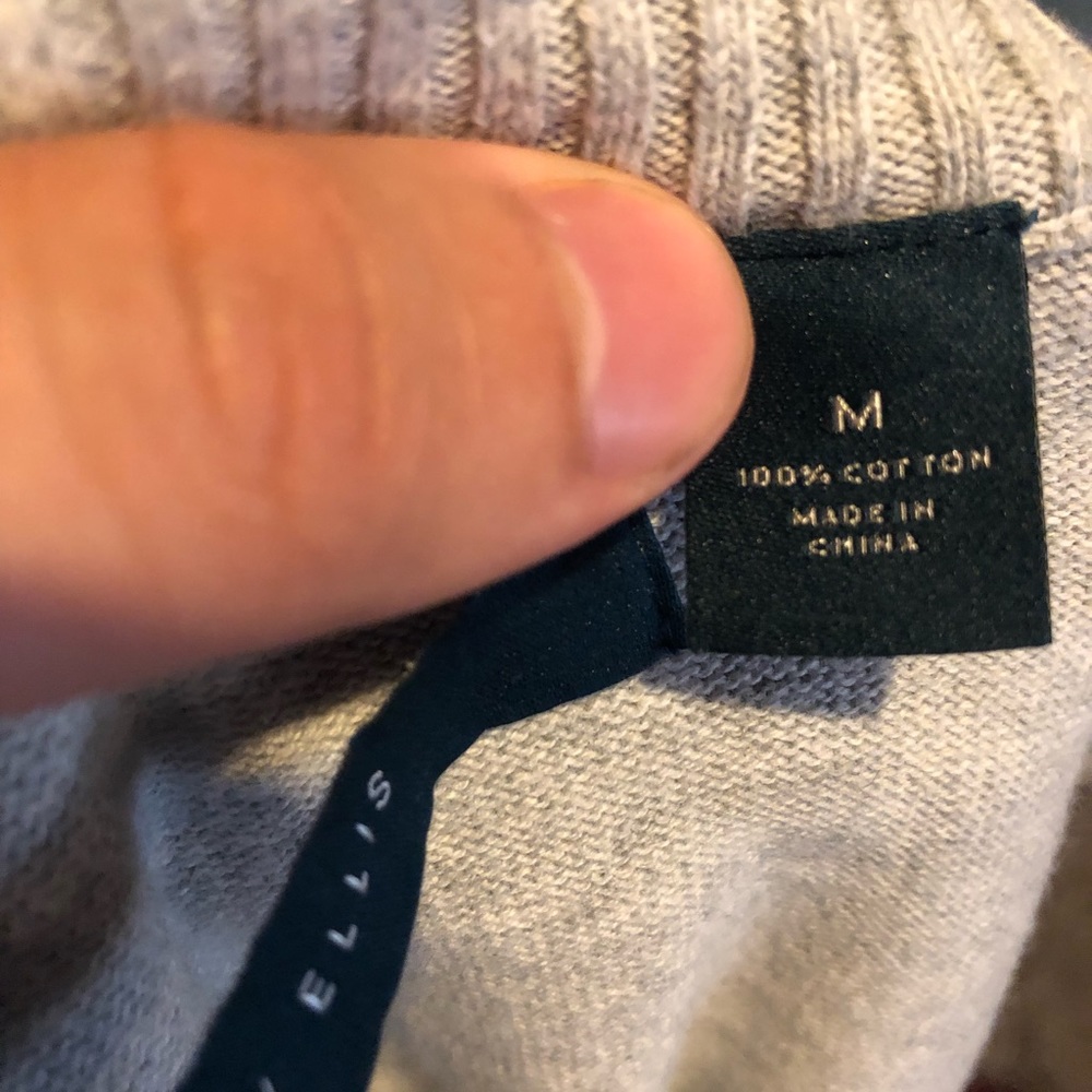 Perry Ellis Sweater - Picture 5 of 6